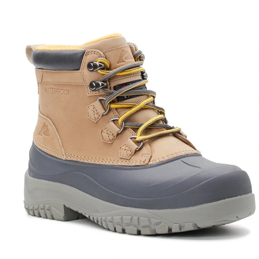 Ozark Trail women’s size 7 snow rubber duck boot